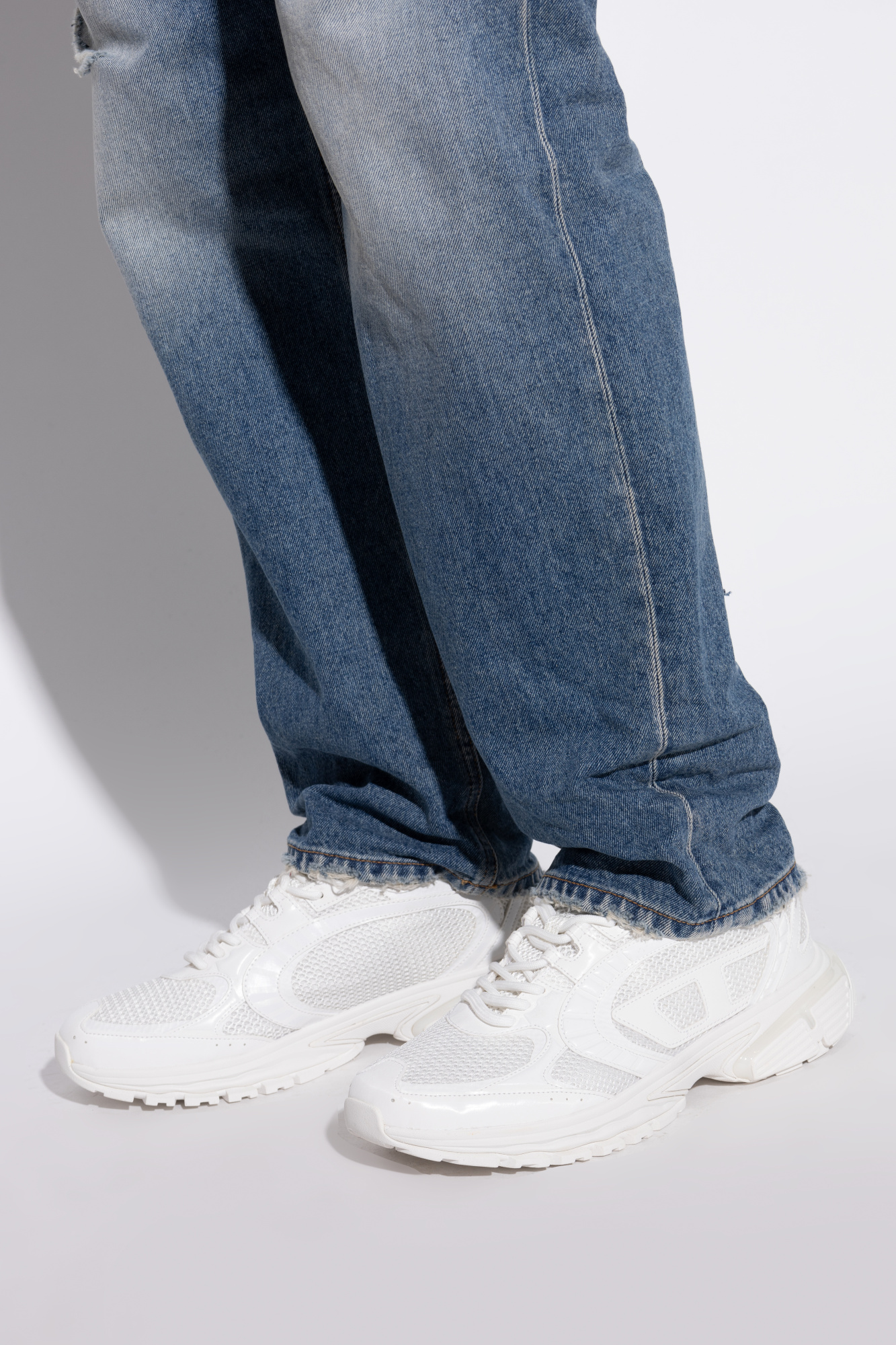 DIESEL Y03593 P8136 T1002 s-pro-v-dense low スニーカー Men's S-Pro-V-Dense-Mesh sneakers with Oval D logo | Black